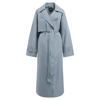 12 весенних плащей в самом модном оттенке сезона