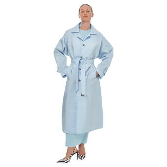 12 весенних плащей в самом модном оттенке сезона