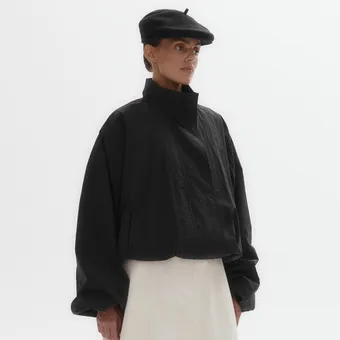 15 стильных ветровок, в которых не страшен весенний холод