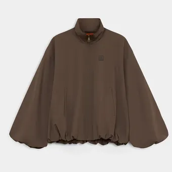 15 стильных ветровок, в которых не страшен весенний холод