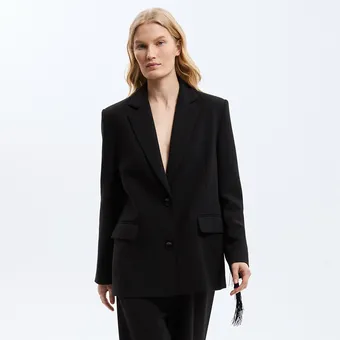 20 красивых и модных жакетов, которые спасут скучные офисные образы