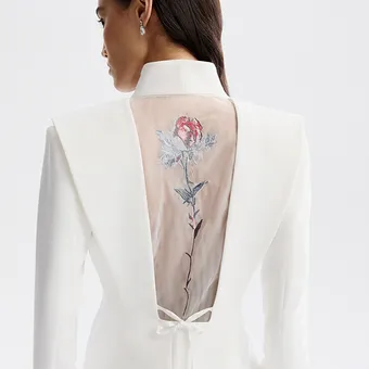 20 красивых и модных жакетов, которые спасут скучные офисные образы