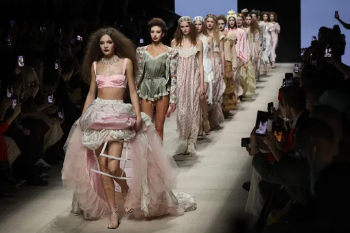 5 показов Московской недели моды-2026, которые тебя вдохновят