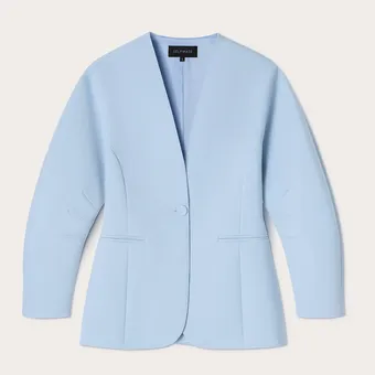 Cливочный желтый, подвинься: ледяной голубой &ndash; самый модный оттенок сезона