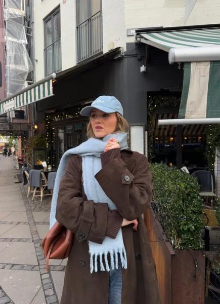 Cливочный желтый, подвинься: ледяной голубой &ndash; самый модный оттенок сезона