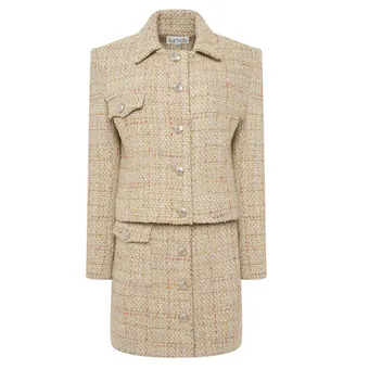 Директор по стилю: 6 модных и несложных образов для офиса