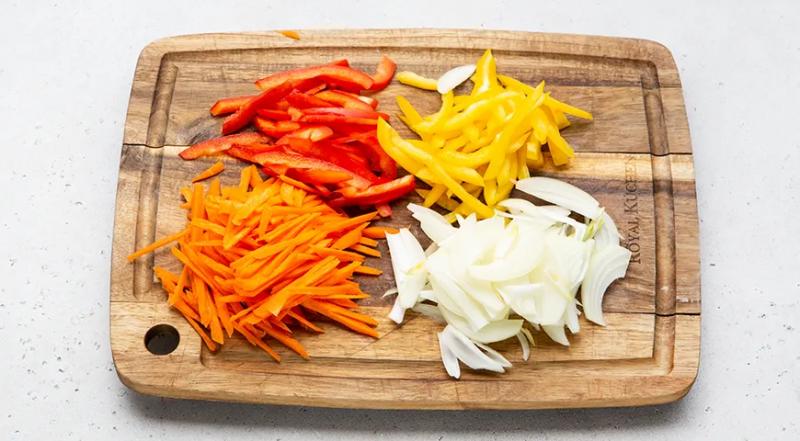 Фунчоза с фаршем, пошаговый рецепт с фото на 663 ккал