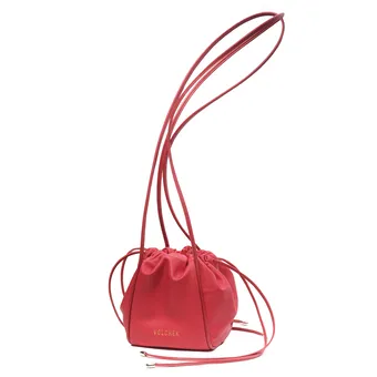 Где искать сумку-кисет &ndash; модное &laquo;вау&raquo; весны-2026