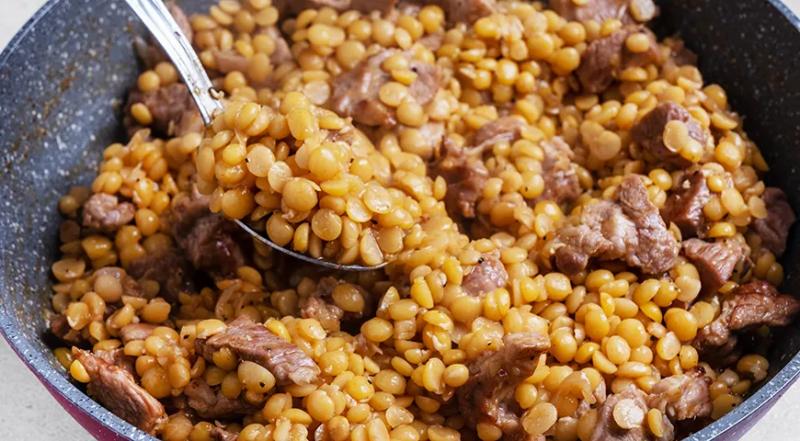 Гороховая каша с мясом, пошаговый рецепт с фото на 429 ккал