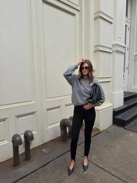 Как носить легинсы в городе: 5 стильных идей