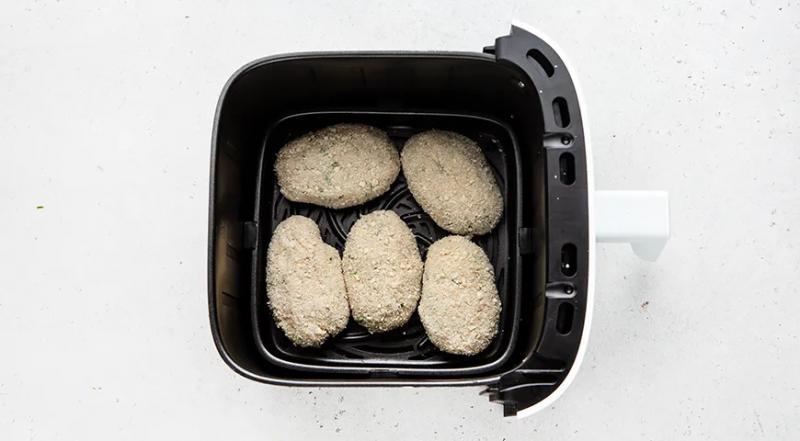 Куриные котлеты в аэрогриле, пошаговый рецепт с фото на 314 ккал