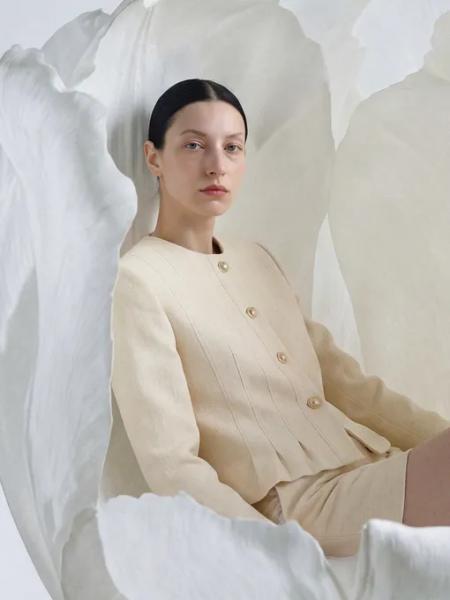 Модный дайджест этой недели: стильные новинки и свежие коллекции брендов к разгару весны