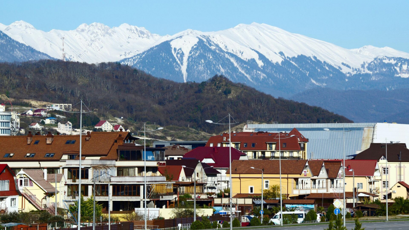 Названы самые популярные у иностранных туристов регионы России