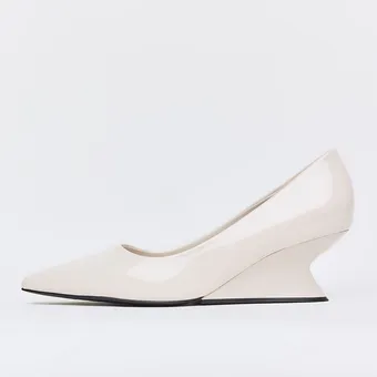 Не идешь &ndash; летаешь! От какой весенней обуви ноги совсем не устают