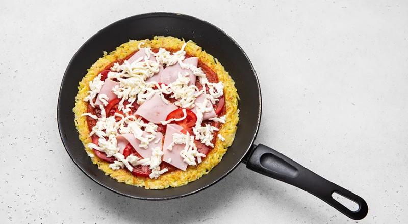 Пицца на картофельном тесте на сковороде, пошаговый рецепт с фото на 444 ккал