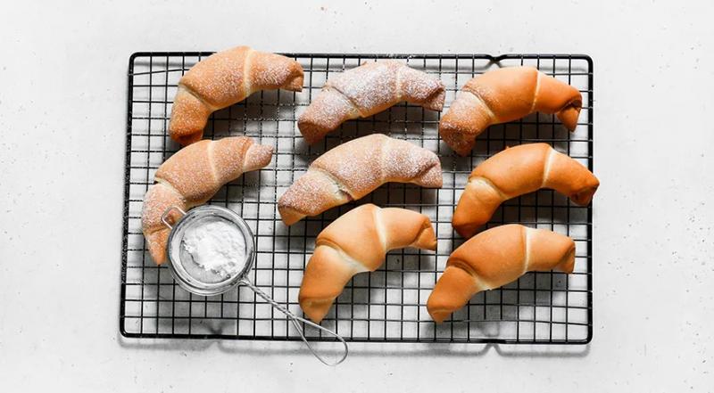 Постные рогалики с повидлом, пошаговый рецепт с фото на 355 ккал