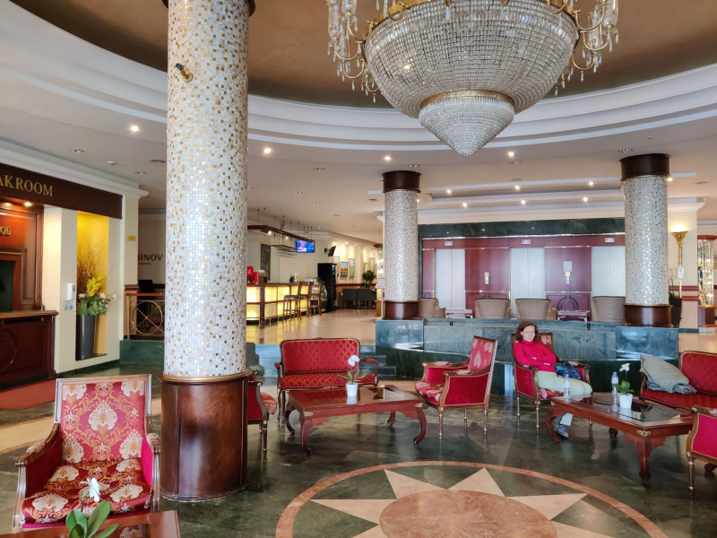 Путешествуем по-новому: как меняются правила перелетов и размещения в отеле