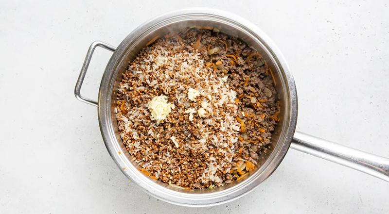 Рис с гречкой и фаршем, пошаговый рецепт с фото на 653 ккал