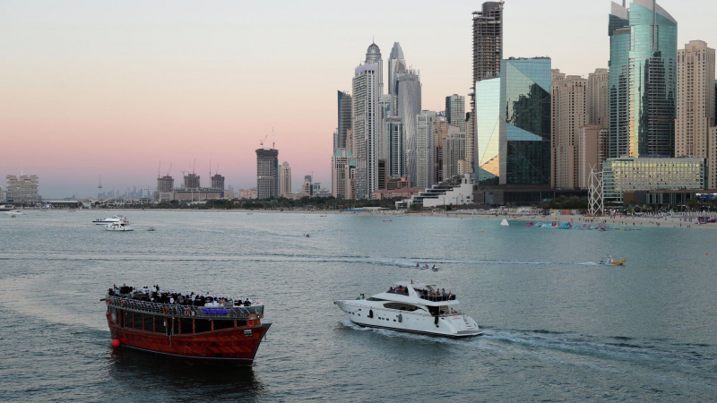 Туристам из России дали 30 минут, чтобы покинуть отель в Дубае
