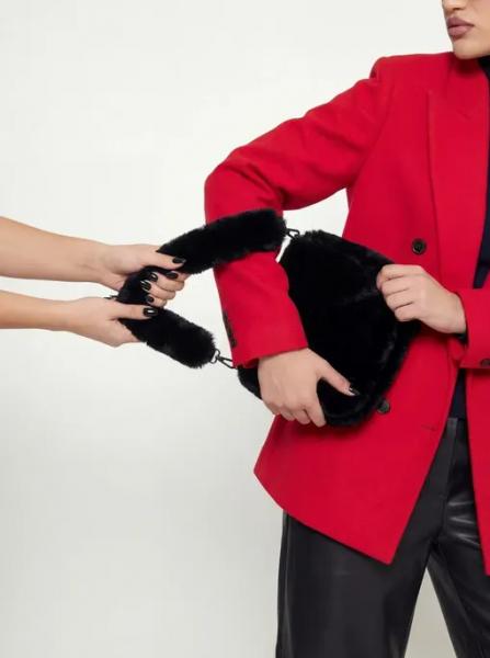 Весна в воздухе! Модный дайджест с находками к новому сезону