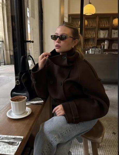 Весной-2026 все модные девушки будут носить именно это пальто