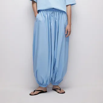 Всё остальное &ndash; маркетинг: именно так выглядит самый модный цвет весны-2025