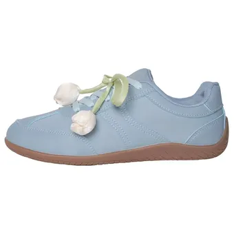 10 пар &laquo;деликатных&raquo; кроссовок &ndash; это самая трендовая модель весны-2026