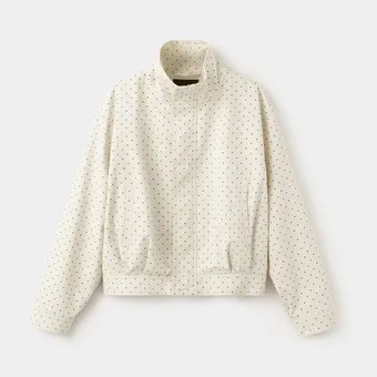 12 дофаминовых ветровок &ndash; будешь сиять, как солнце, в эту хмурую весну