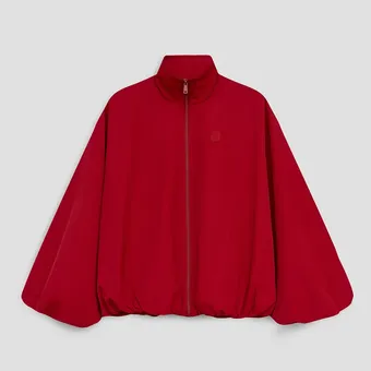 12 дофаминовых ветровок &ndash; будешь сиять, как солнце, в эту хмурую весну