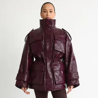 12 модных кожанок, которые &laquo;вытянут&raquo; любой скучный образ