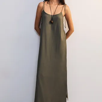 Хайди Клум выбирает: альтернатива чёрному платью весной 2026