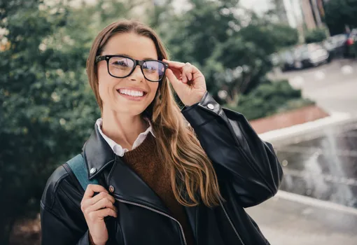 Как при помощи небольших деталей сделать самый простой наряд эффектным: 8 советов стилистов