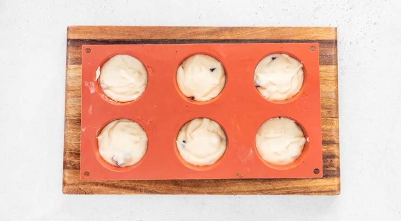 Кексы на сметане в формочках, пошаговый рецепт с фото на 502 ккал