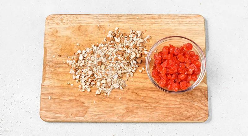 Краффин с вишней, пошаговый рецепт с фото на 540 ккал