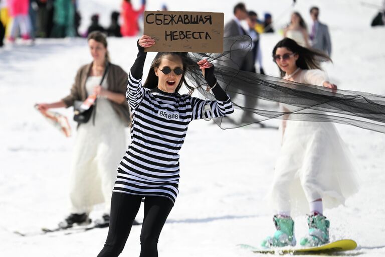 Крутой Шерегеш: самые яркие рекорды и необычные костюмы "ГрелкаФеста"