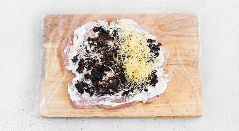 Куриный рулет в аэрогриле, пошаговый рецепт с фото на 560 ккал