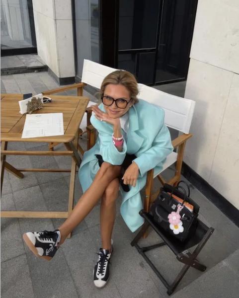 «Оттенок тиффани» в моде: как носить бирюзовый в 2026 году?