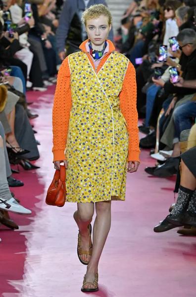 Перчатки домохозяйки: новый хит моды 2026 года