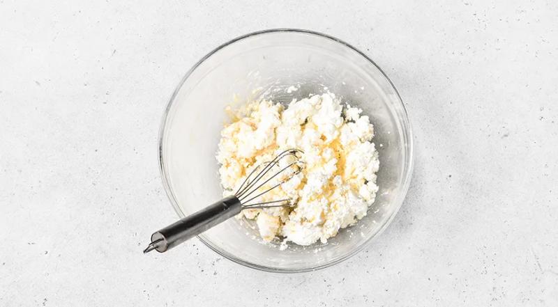 Плацинды с творогом и зеленью, пошаговый рецепт с фото на 416 ккал