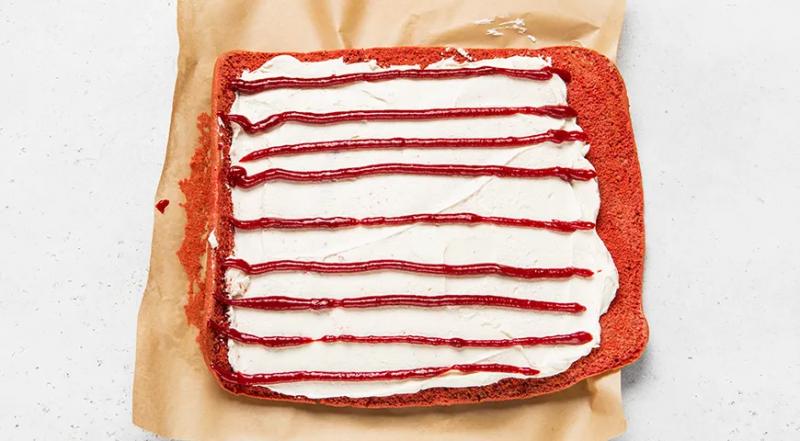 Рулет &laquo;Красный бархат&raquo;, пошаговый рецепт с фото на 461 ккал