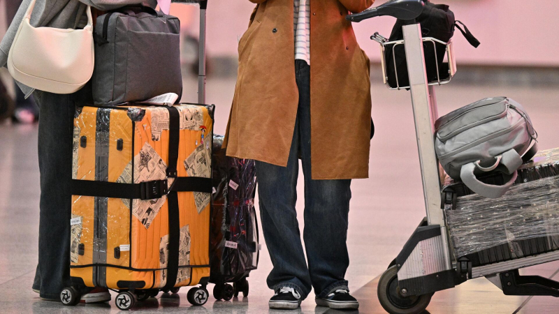 Стало известно, в какие страны поедут отдыхать россияне этим летом