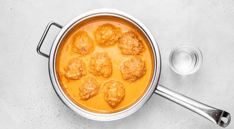 Тефтели из индейки с рисом, пошаговый рецепт с фото на 325 ккал