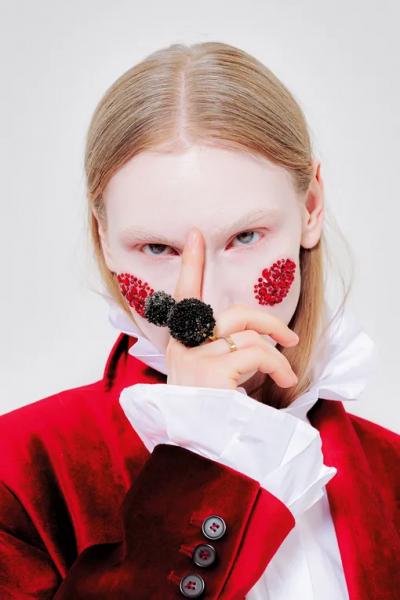 Заверните, пожалуйста, всё: гид вирусным брендам Московской недели моды