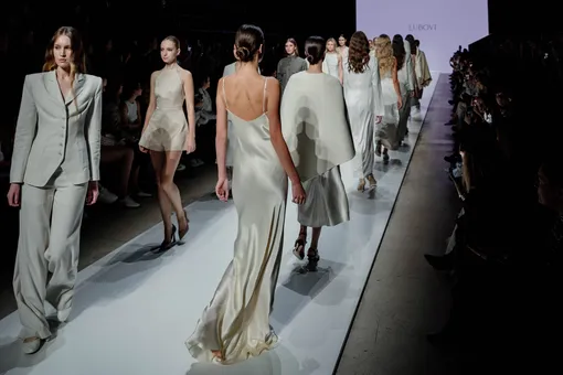 Заверните, пожалуйста, всё: гид вирусным брендам Московской недели моды