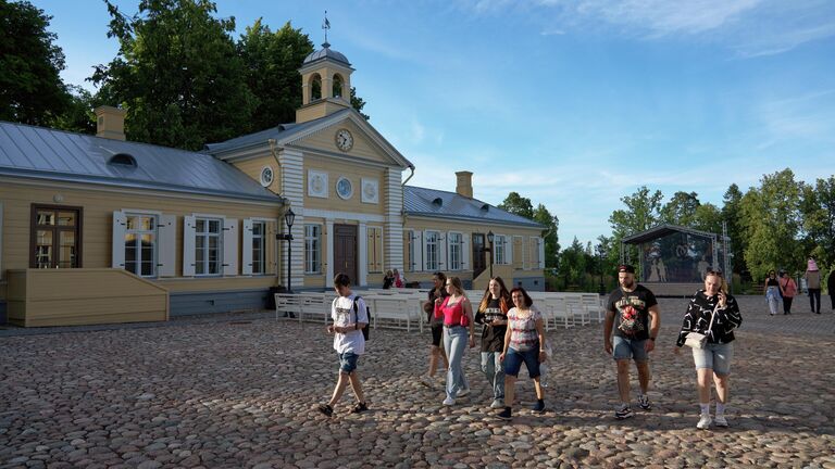 Гид по пригородам Петербурга: что смотреть в Павловске, Гатчине, Стрельне