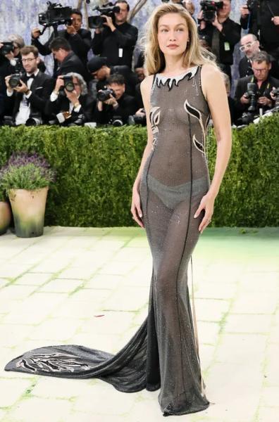 Самые смелые платья Met Gala-2026: обзор звёздных образов