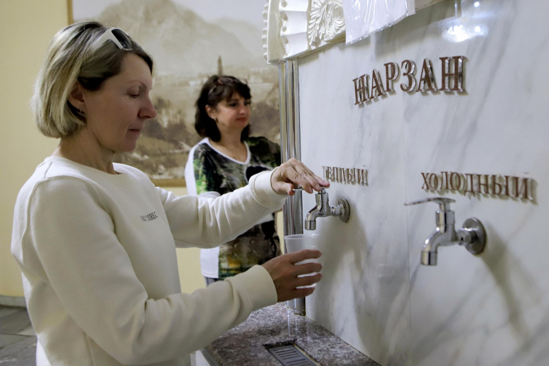 Отдых в России осенью. В какие санатории поехать в бархатный сезон